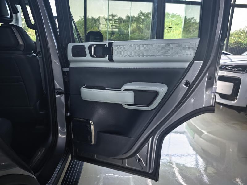 BYD FangChengBao Leopard 5, 2023 — фото 12 из 12