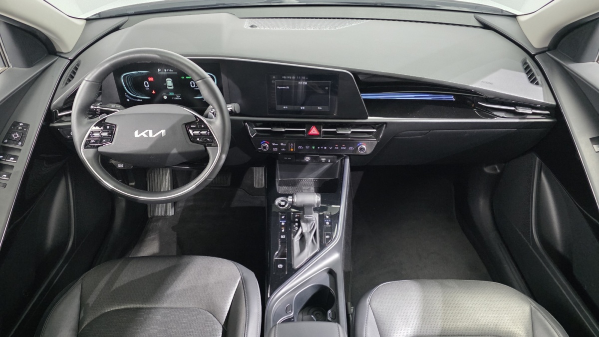 Kia Niro, 2022 — фото 6 из 12