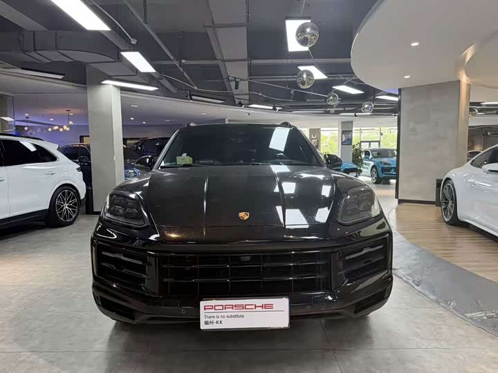Porsche Cayenne, 2024 — фото 2 из 9