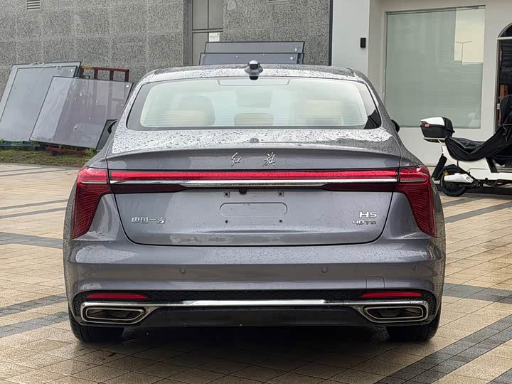 Hongqi H5, 2024 — фото 5 из 9