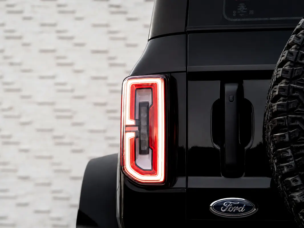 Ford Bronco, 2022 — фото 6 из 10