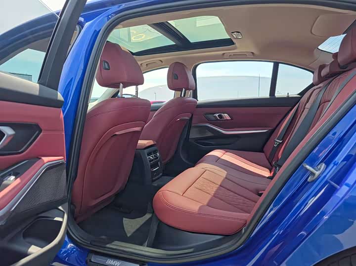 BMW i3, 2022 — фото 4 из 9
