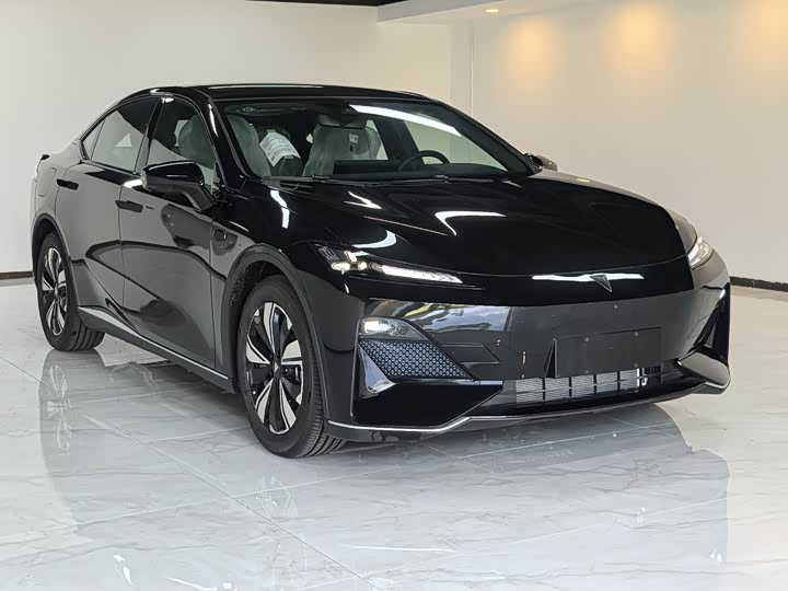 Changan Deepal SL03, 2025 — фото 3 из 9