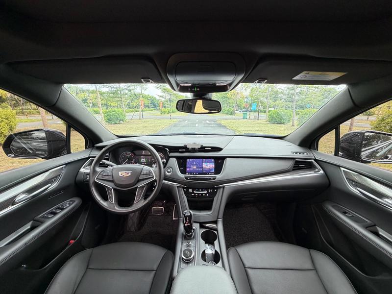 Cadillac XT5, 2023 — фото 7 из 10