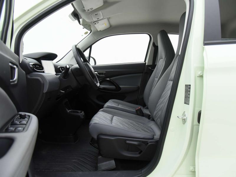 Leapmotor T03, 2024 — фото 10 из 12