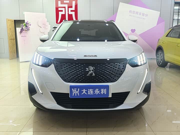 Peugeot 2008, 2023 — фото 2 из 9