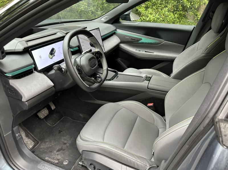 Lynk & Co 08 EM-P Hybrid, 2024 — фото 10 из 12