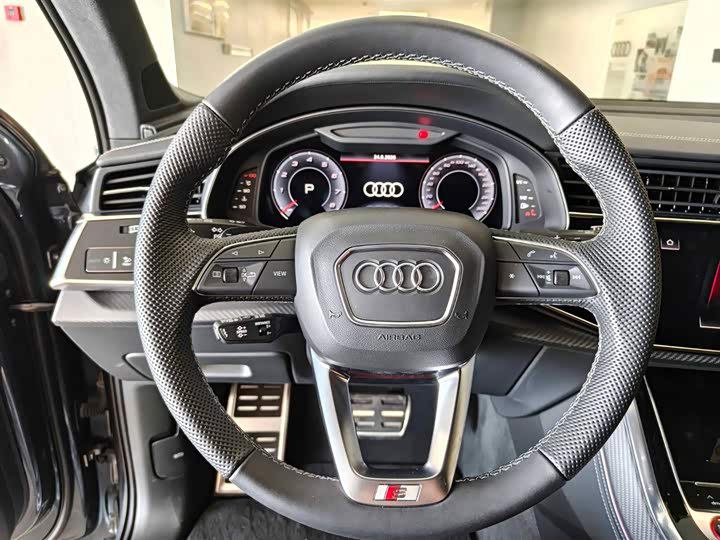 Audi SQ7, 2025 — фото 9 из 9