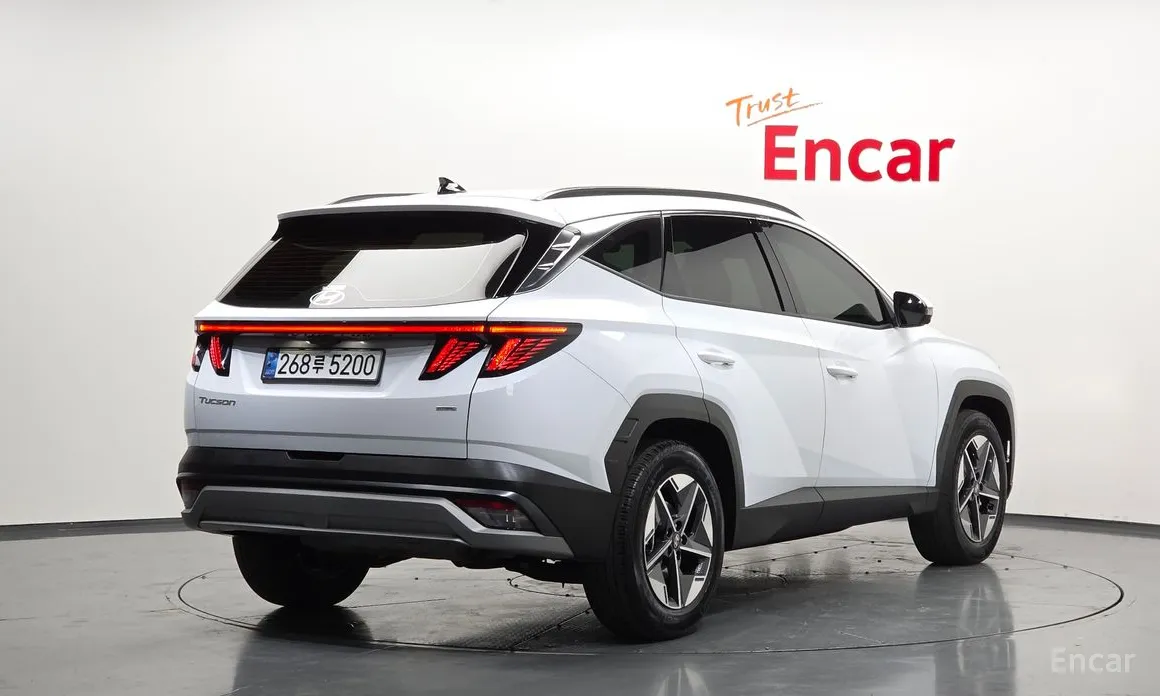 Hyundai Tucson, 2024 — фото 2 из 12