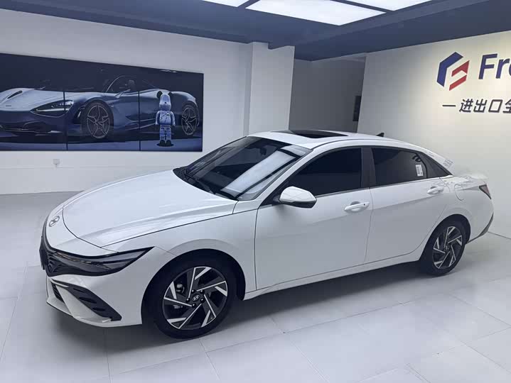 Hyundai Elantra N line, 2025 — фото 4 из 9