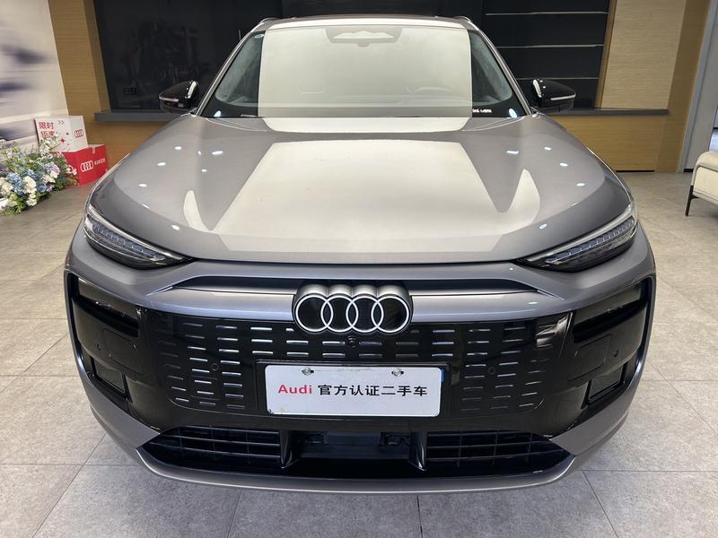 Audi Q6L e-tron, 2025 — фото 2 из 10