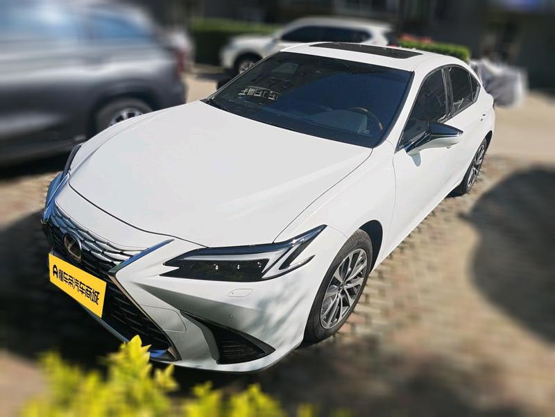 Lexus ES, 2025 — купить в Пензе под ключ