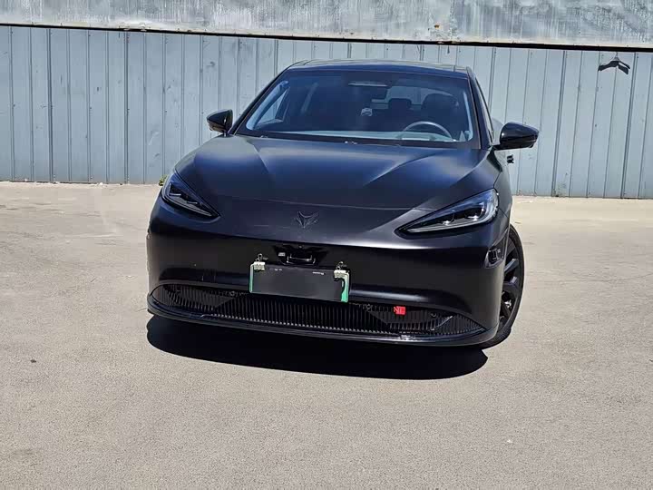 BAIC Arcfox Alpha S, 2023 — фото 2 из 9
