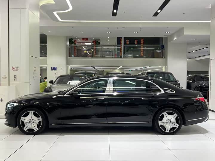 Mercedes-Benz Maybach S-Class, 2024 — фото 5 из 5