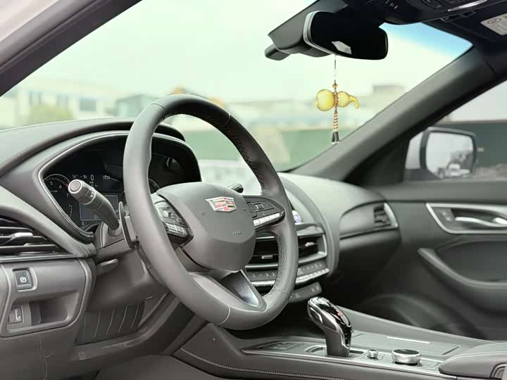 Cadillac CT5, 2022 — фото 9 из 9