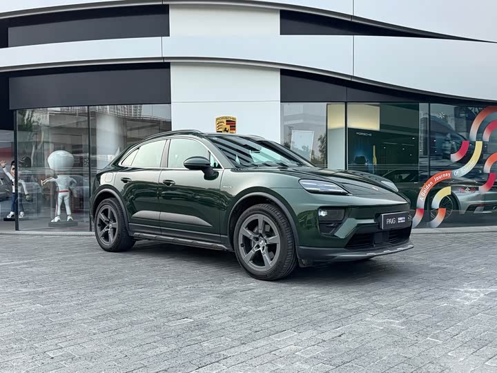 Porsche Macan EV, 2025 — фото 4 из 9