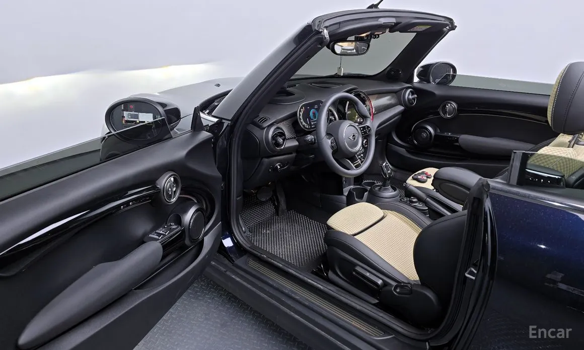 Mini Cooper Convertible, 2023 — фото 11 из 12