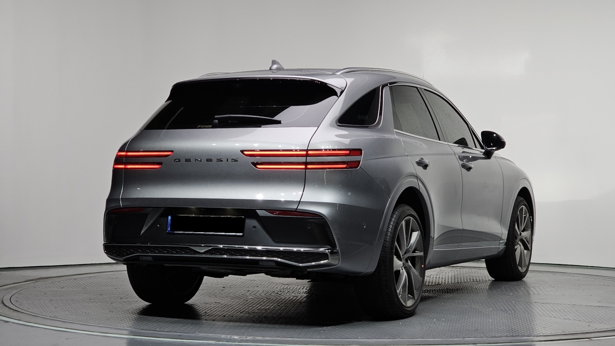 Genesis GV70, 2025 — фото 2 из 12