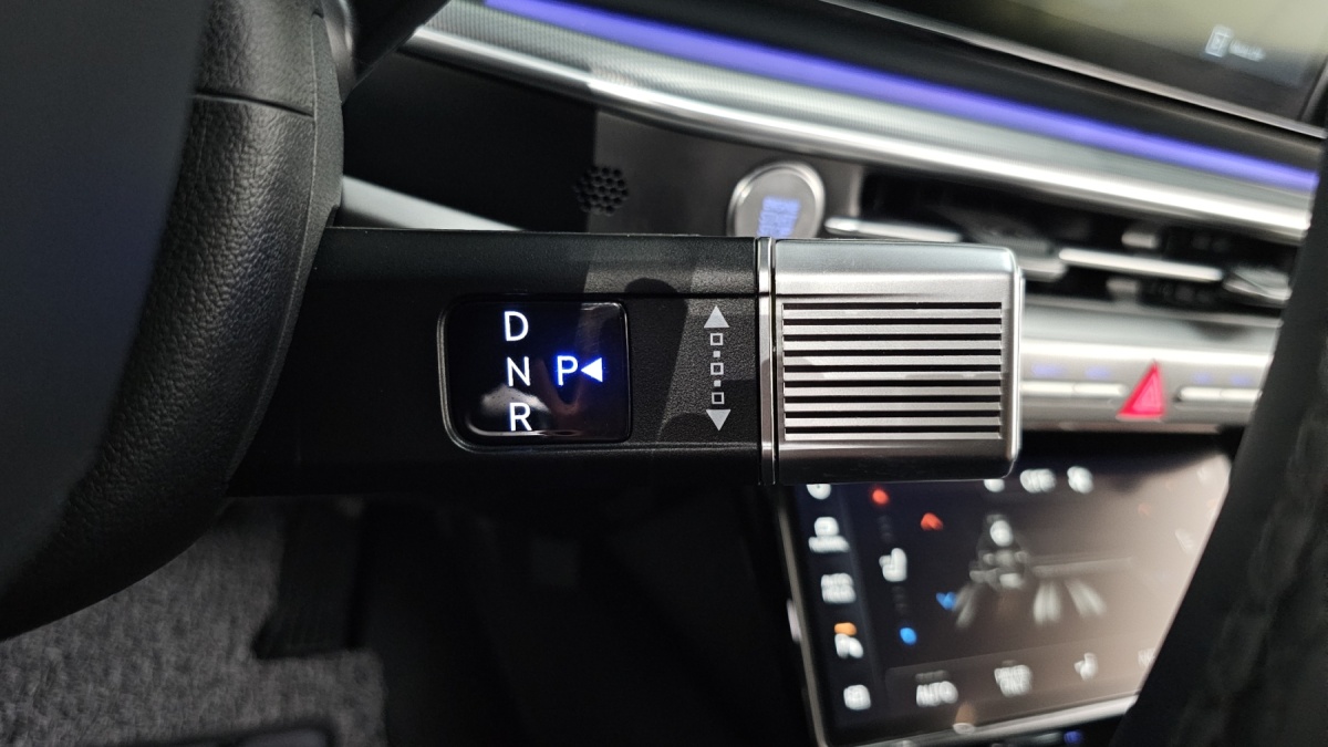 Hyundai Grandeur, 2023 — фото 9 из 12