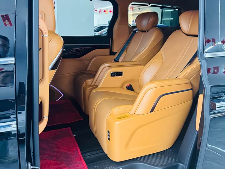 Wey 80 Hybrid, 2024 — фото 8 из 9