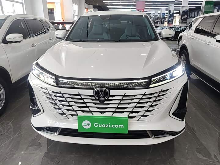 Changan CS75 Plus, 2023 — фото 3 из 9