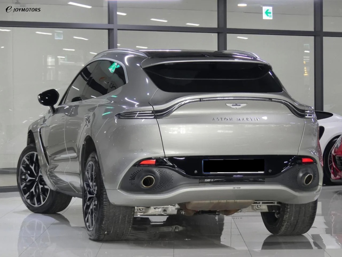 Aston Martin DBX, 2021 — фото 3 из 12