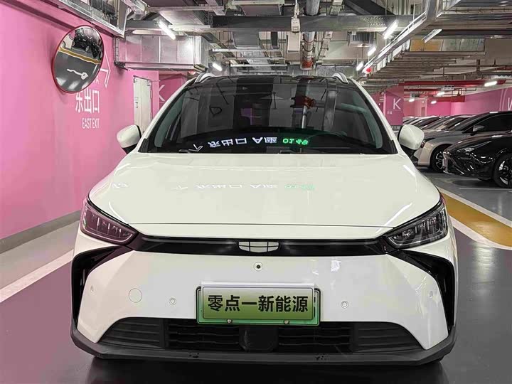 Geely Geometry M6, 2023 — фото 2 из 9