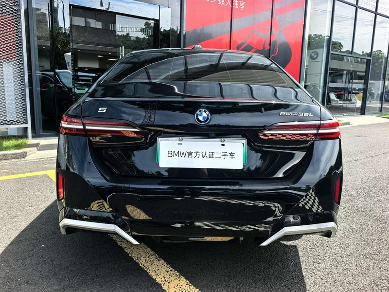 BMW i5, 2024 — фото 4 из 12