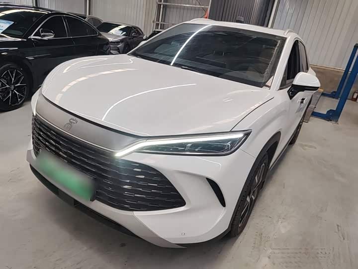 BYD Song L DM-i Hybrid, 2024 — фото 2 из 9