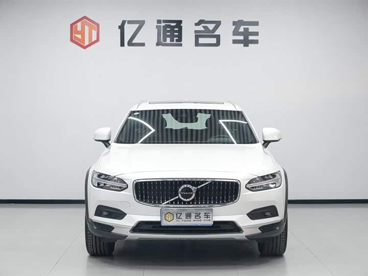 Volvo V90, 2023 — фото 2 из 9