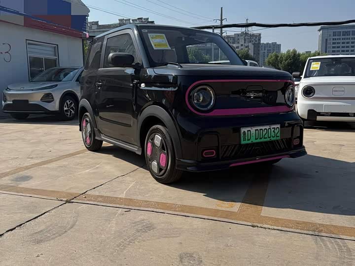Geely Galaxy Panda Mini, 2026 — фото 6 из 9