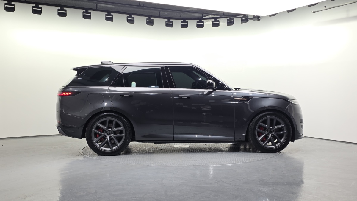 Land Rover Range Rover Sport, 2025 — фото 5 из 12