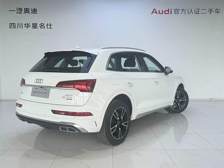 Audi Q5L, 2024 — фото 3 из 9