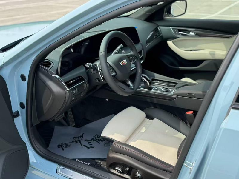 Cadillac CT5, 2025 — фото 8 из 10
