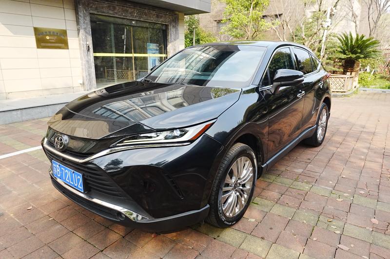 Toyota Harrier, 2021 — купить в Липецке под ключ