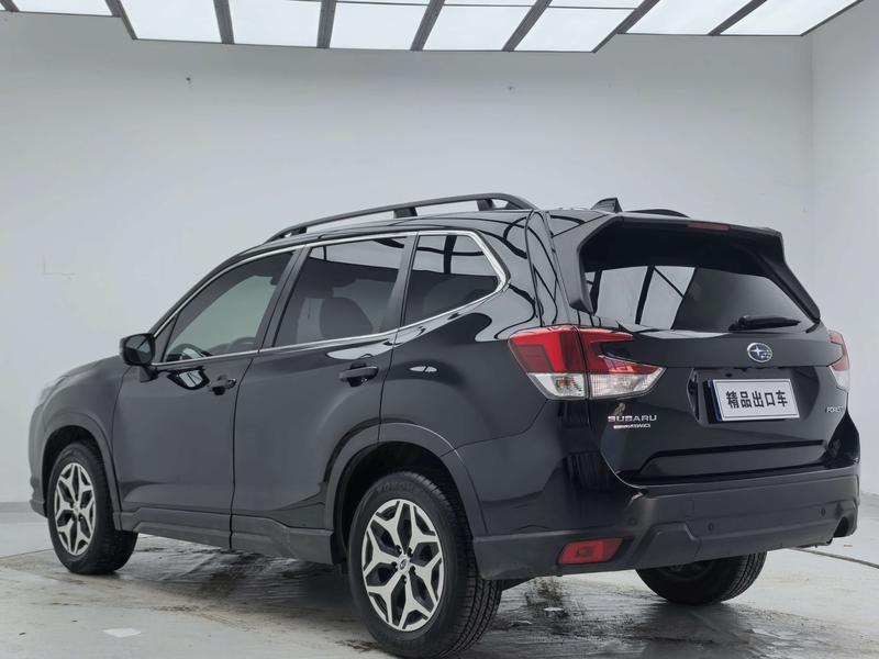 Subaru Forester, 2022 — фото 4 из 12