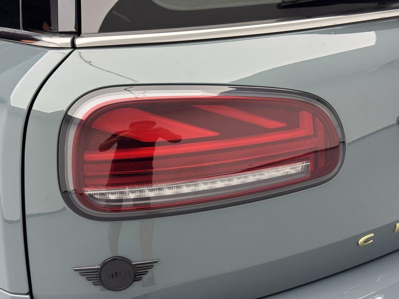 Mini Clubman, 2022 — фото 10 из 12