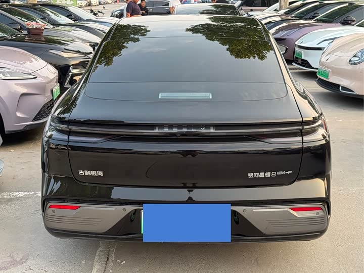 Geely Galaxy Starshine 8 EM-i, 2025 — фото 5 из 9