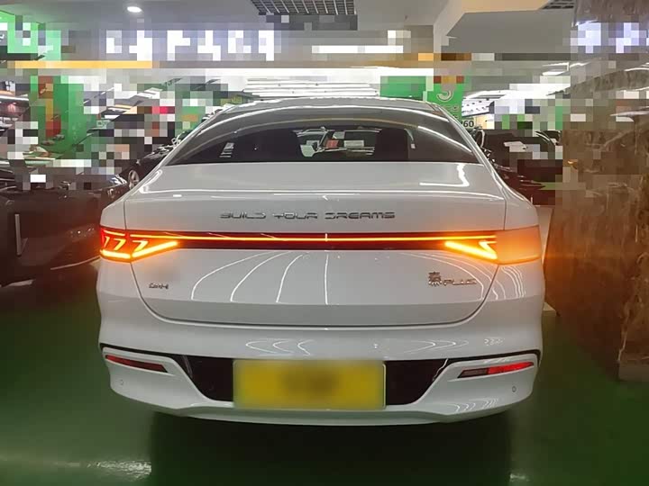 BYD Qin Plus, 2025 — фото 6 из 9