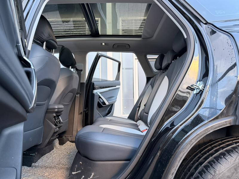 Geely Atlas L, 2024 — фото 9 из 11