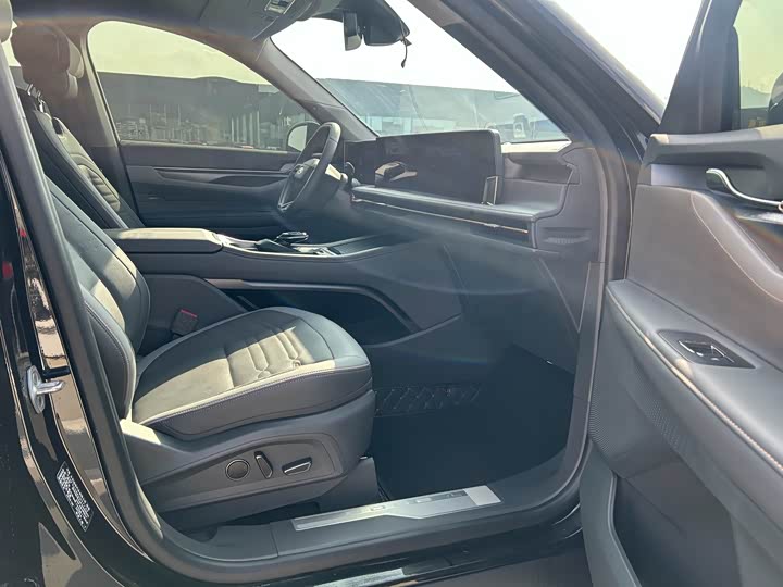 Ford Edge, 2024 — фото 12 из 12