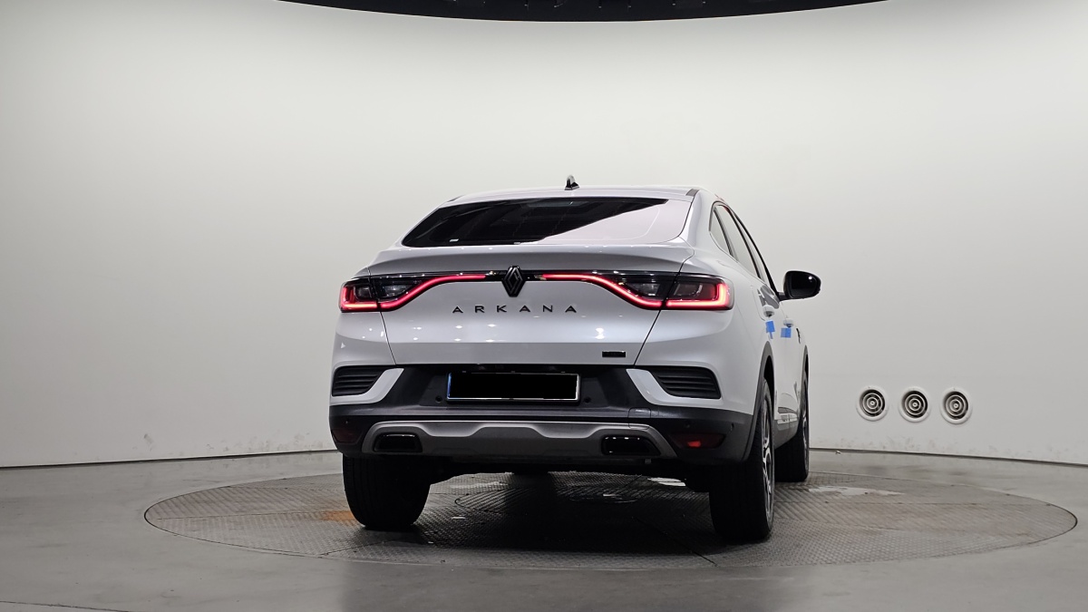 Renault Arkana, 2024 — фото 4 из 12