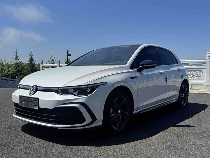 Volkswagen Golf, 2022 — купить в Туле под ключ