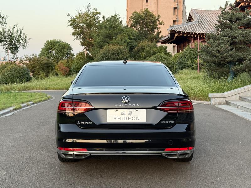 Volkswagen Phideon, 2022 — фото 5 из 10