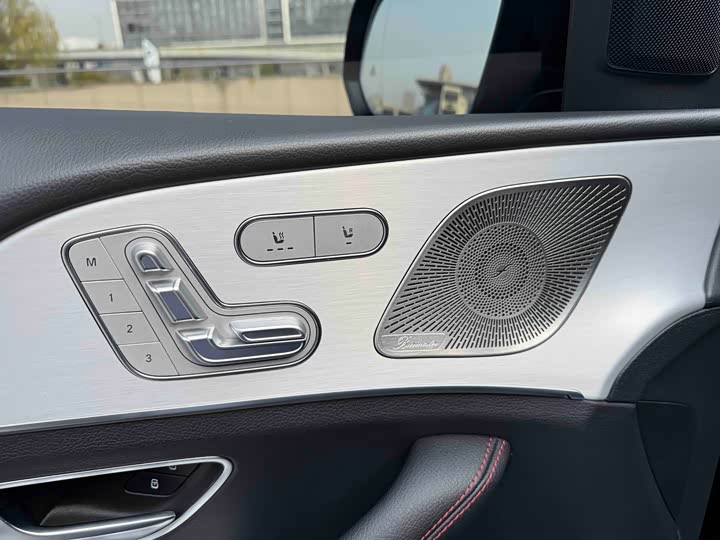 Mercedes-Benz GLE-Class AMG, 2022 — фото 8 из 9