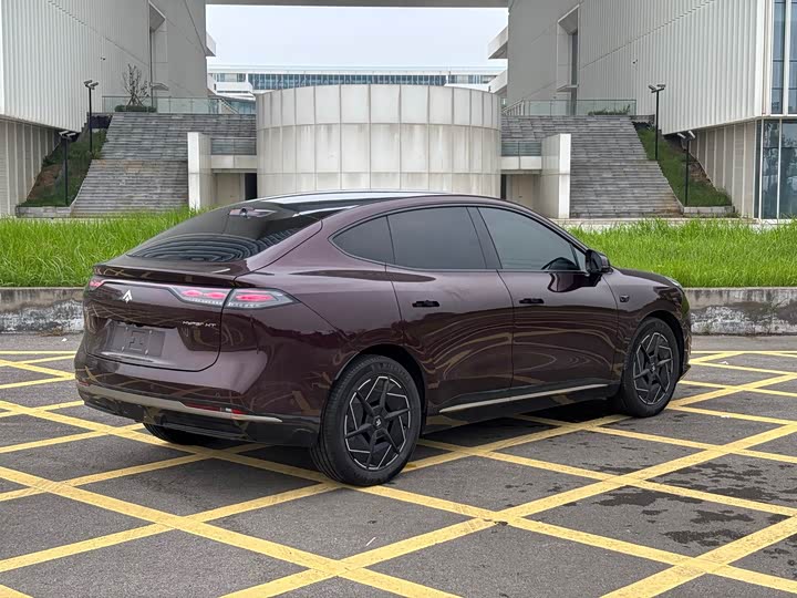 GAC Hyptec HT, 2023 — фото 8 из 9