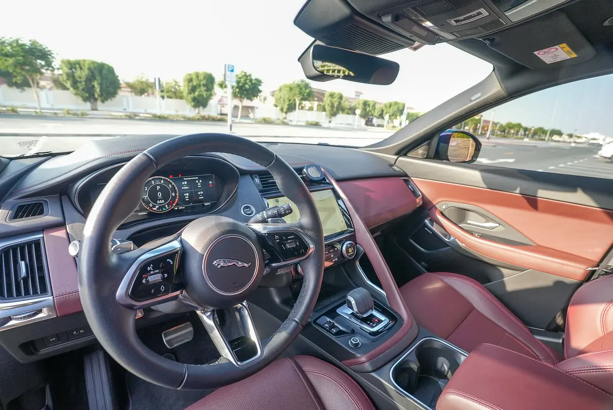 Jaguar E-Pace, 2024 — фото 10 из 10