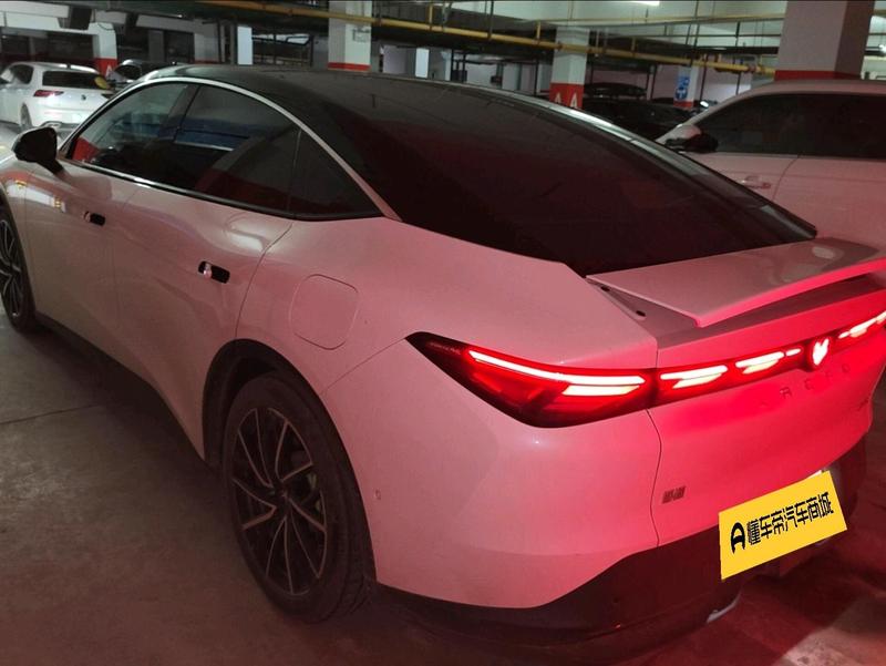 BAIC Arcfox Alpha S5, 2024 — фото 4 из 12