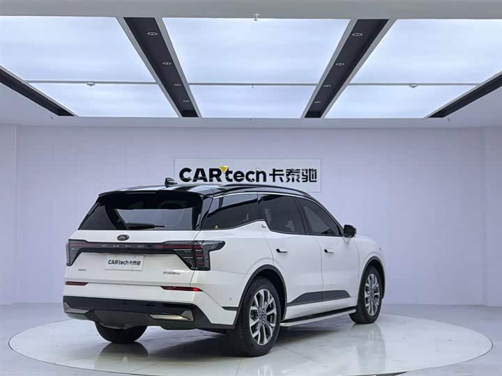 Ford Edge, 2023 — фото 5 из 12