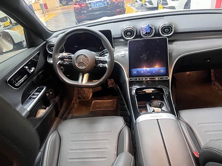 Mercedes-Benz C-Class Hybrid, 2023 — фото 6 из 9